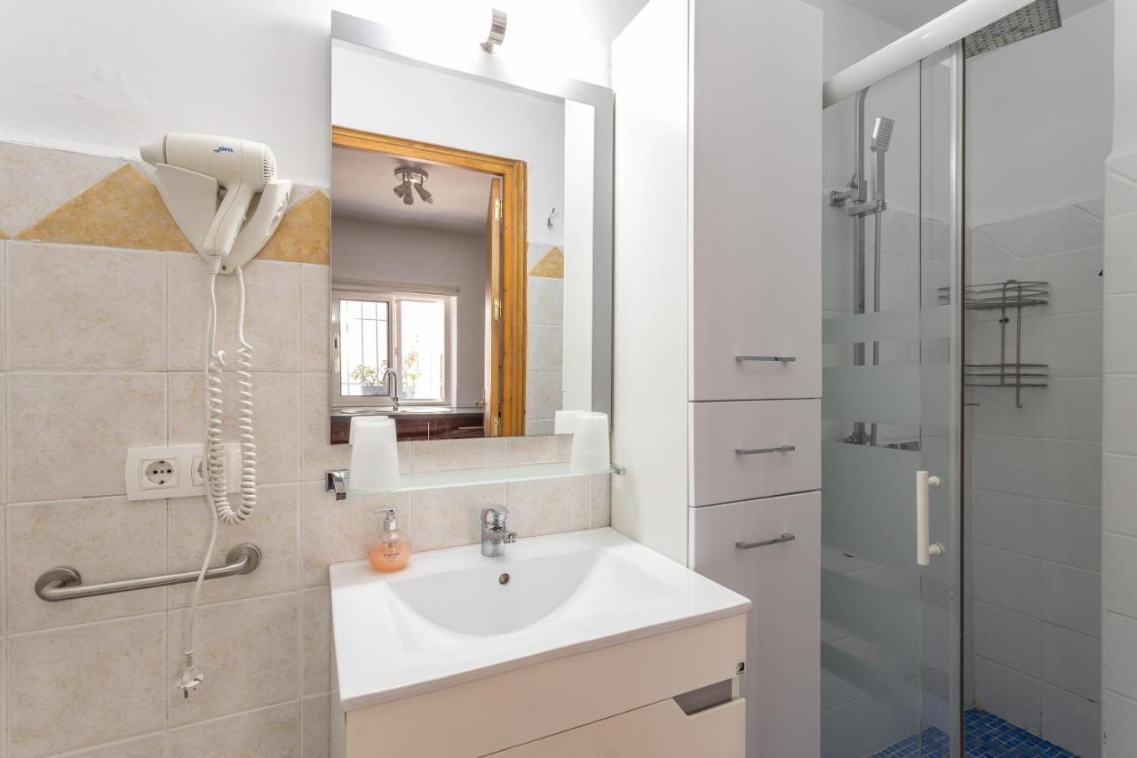 Apartment 250 M From The Beach Almuñécar Esterno foto